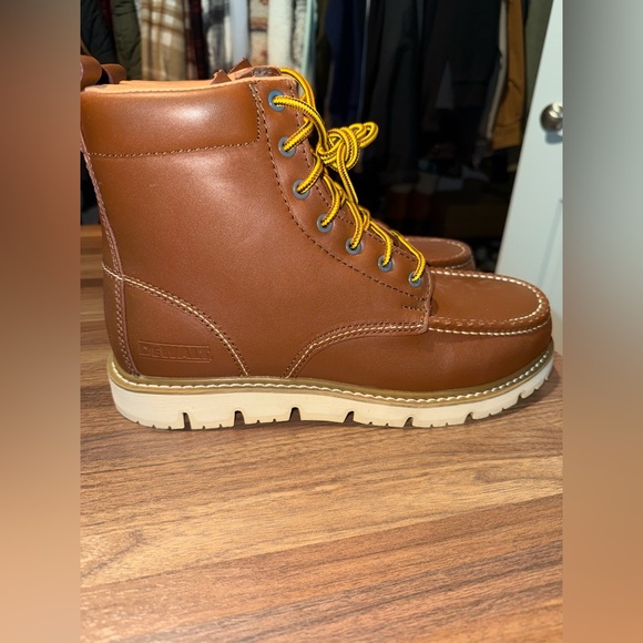 SOLD - Picture 4 of 6